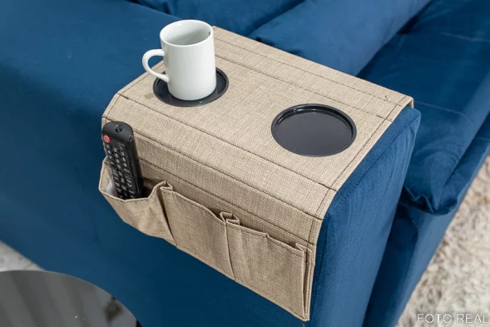 Bandeja para Braço de Sofá com Porta Copos e Controle Bege