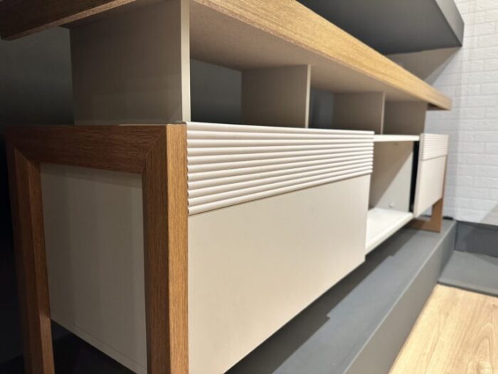 Rack até 70″ Esmeralda Nature/Off White – LINEA BRASIL (tt) - Imagem 7