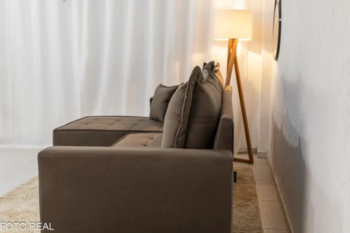 Sofá 3 Lug. Milão C/Chaise Lado Direito Veludo Marrom 815 Larg. 2.30m - Molas Ensacadas-rufer - Imagem 21