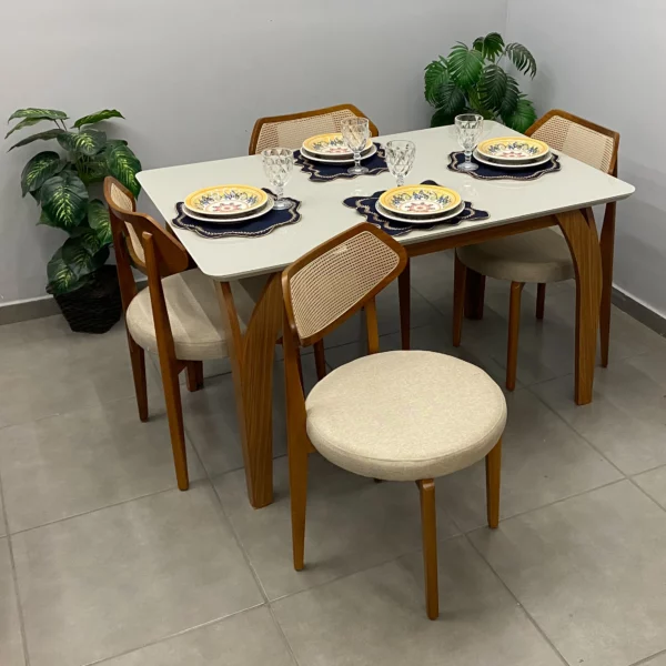Mesa de Jantar Agata 135x90cm com Vidro e 4 Cadeiras Athenas em Linho Madeira Lj Móveis.p
